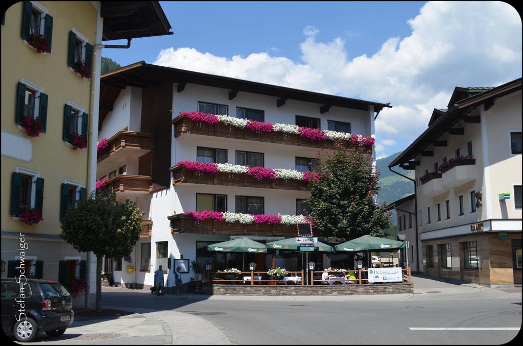 Gasthof Hotel Kirchenwirt Zell am Ziller Exterior photo