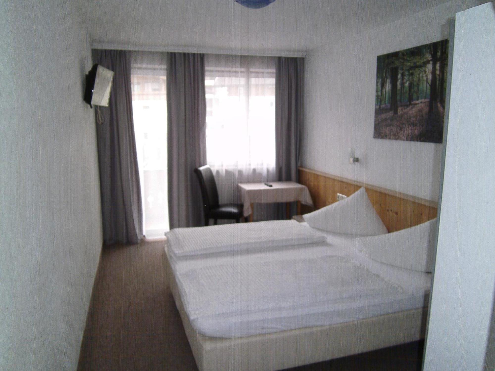 Gasthof Hotel Kirchenwirt Zell am Ziller Exterior photo