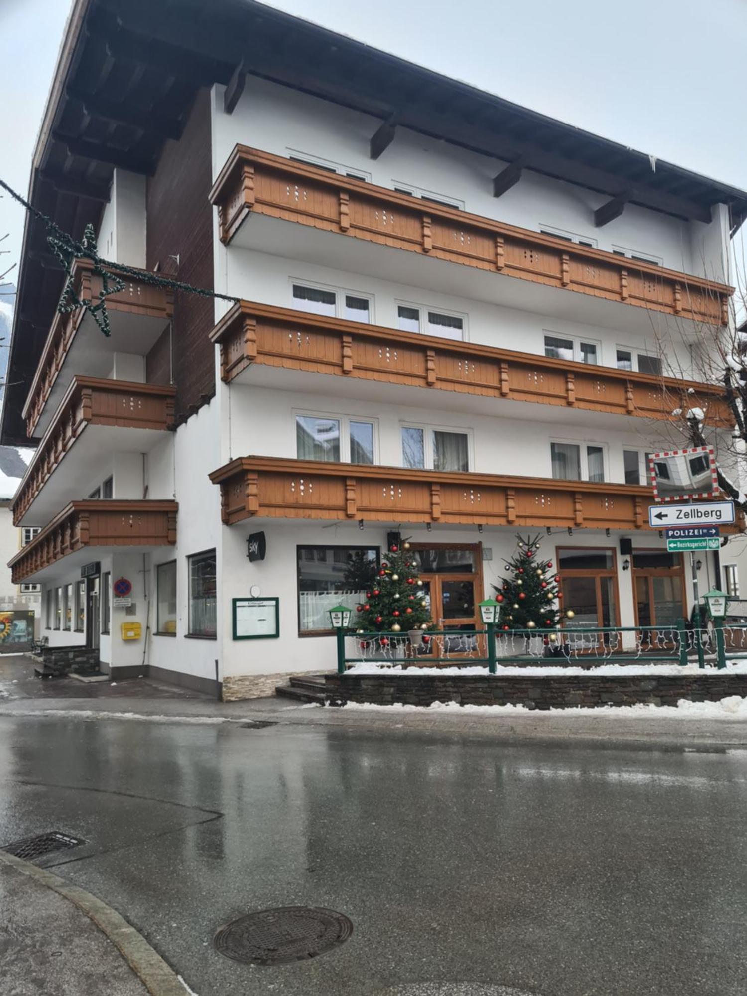 Gasthof Hotel Kirchenwirt Zell am Ziller Exterior photo